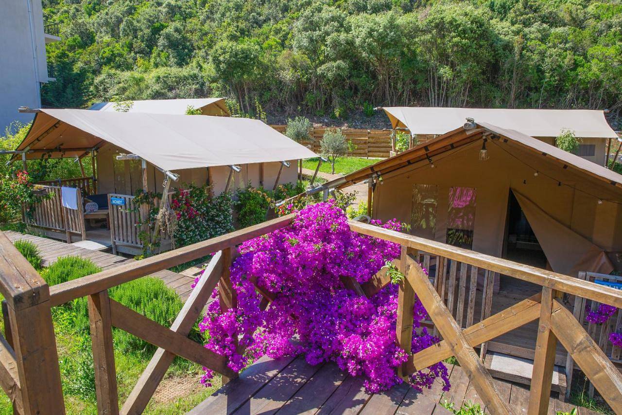 Sea Glamping in Opština Kotor