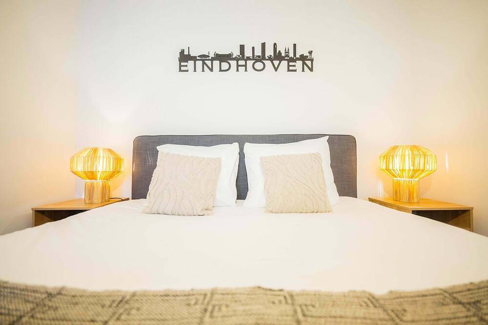 Geheel appartement, Upscale 90m2  Two Bedroom Apartment (Ks-8-B) in Eindhoven, Noord-Brabant