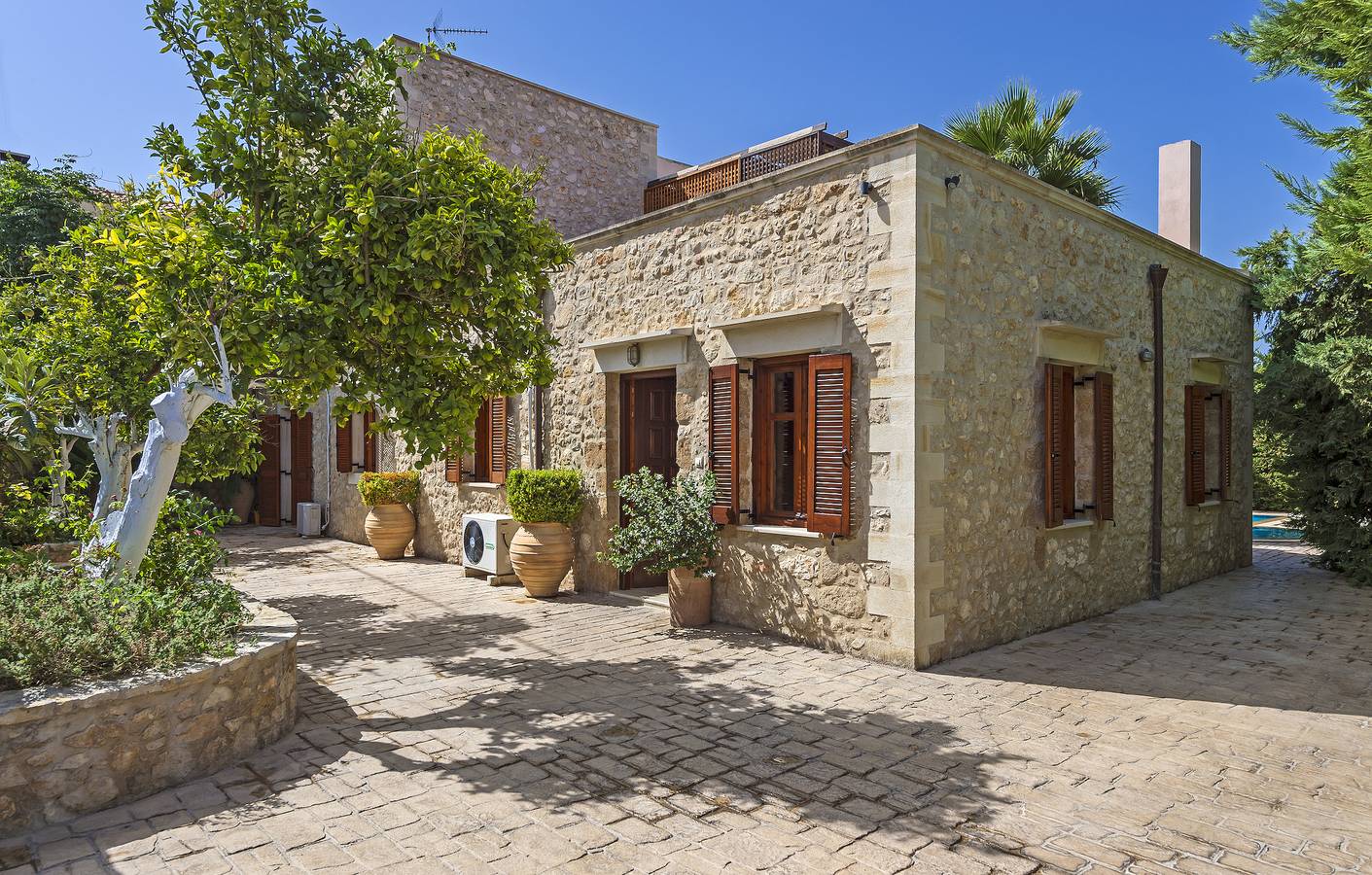 Villa for 8 people with garden in Asteri, Rethymno region