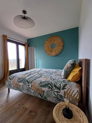 Chambre d’hôte pour 2 personnes, avec vue et jardin, animaux acceptés à Tresques