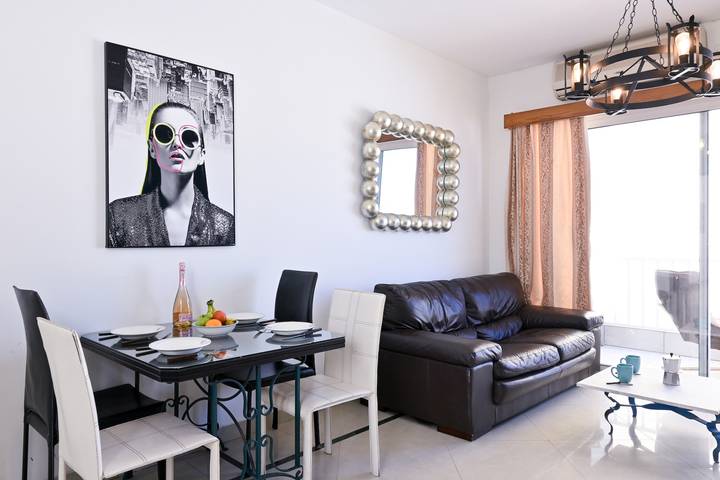 Gîte pour 4 personnes, avec vue sur l’océan et balcon, adapté aux familles à San Giljan - 3