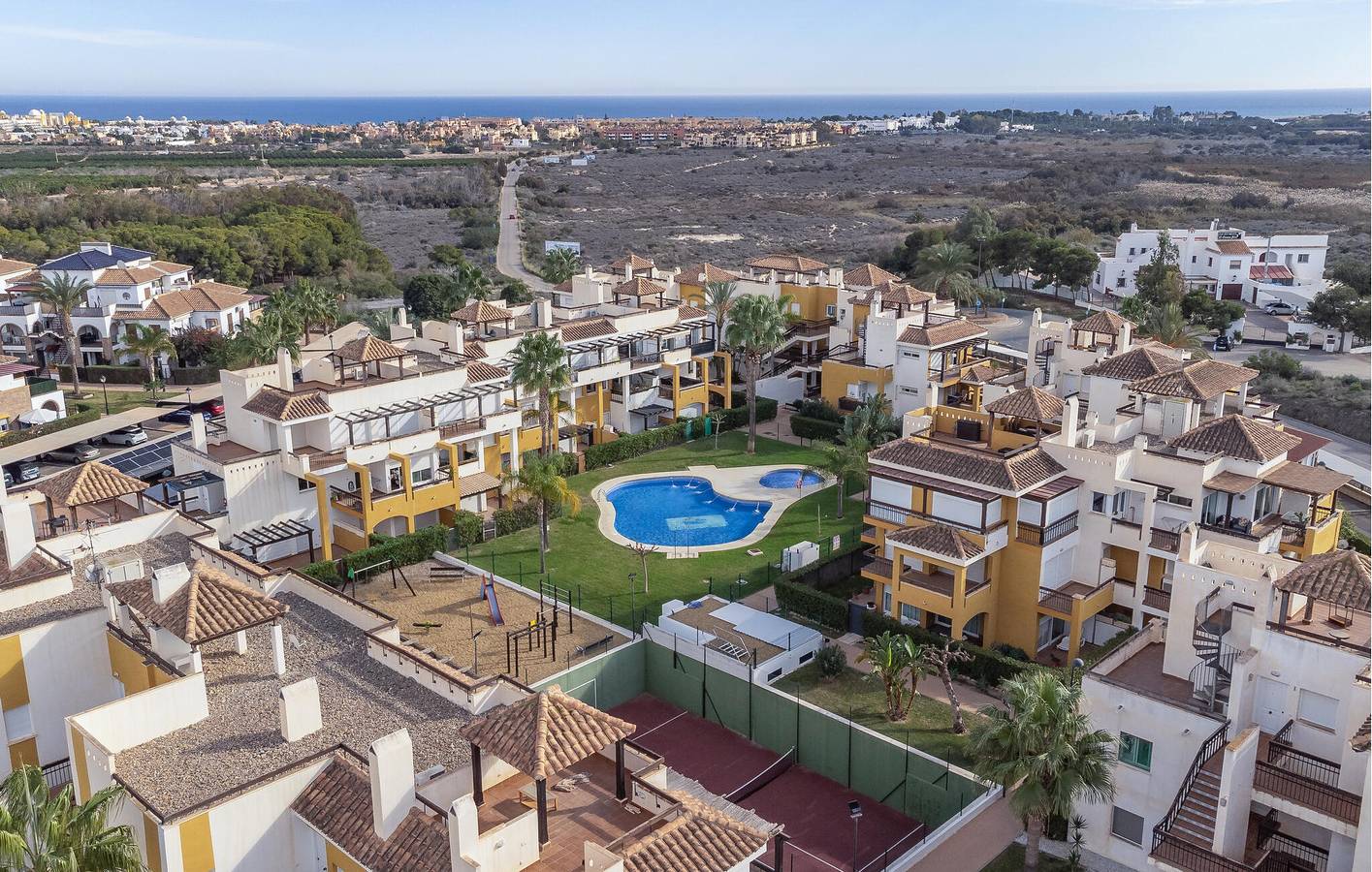 Apartamento vacacional entero, Acogedor Apartamento con Piscina cerca de Garrucha in Vera, Costa de Almería