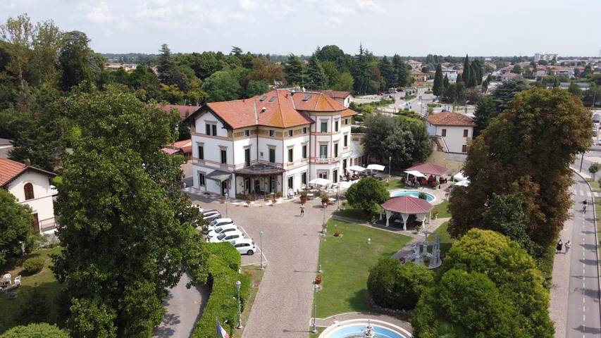 Hôtel pour 3 personnes, avec Terrasse et Jardin à Mogliano Veneto