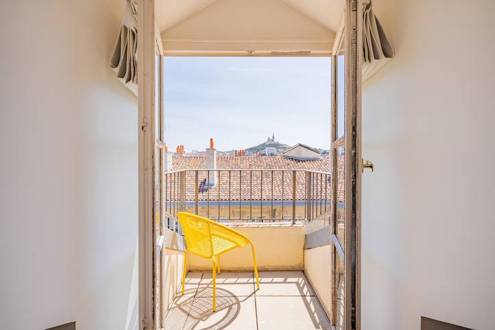 Gîte pour 4 personnes, avec balcon dans Le Vieux Port (Marseille) - 2