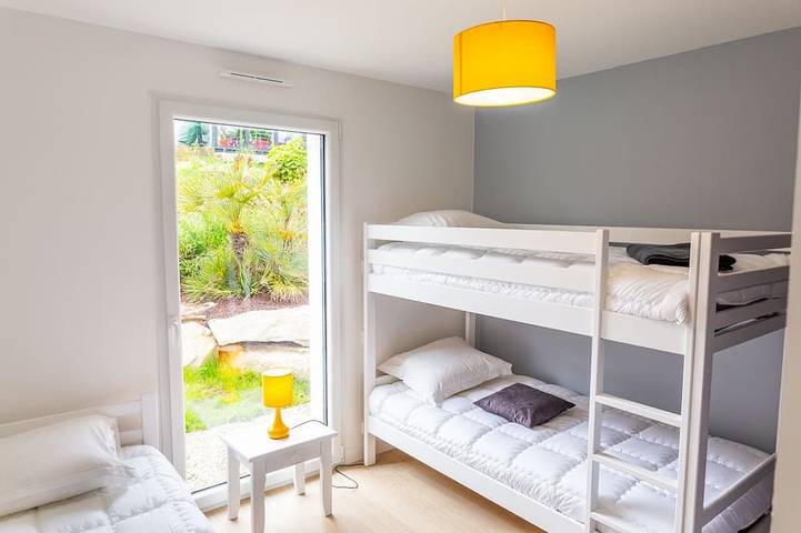 Location de vacances pour 10 personnes, avec jacuzzi et jardin dans Plage Traon Nevez Plouezoc H - 3