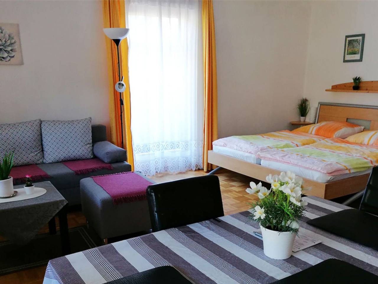 Ganze Ferienwohnung, Ferienwohnung Siegfried Zopf - Ferienwohnung mit Balkon für 2-3 Personen in Steinbach am Attersee, Traunviertel