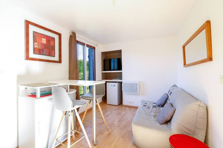 Maison de Vacances 'Halte Au Bord De L’Aulne' avec Jardin Privé in Châteauneuf-du-Faou, Région de Châteaulin