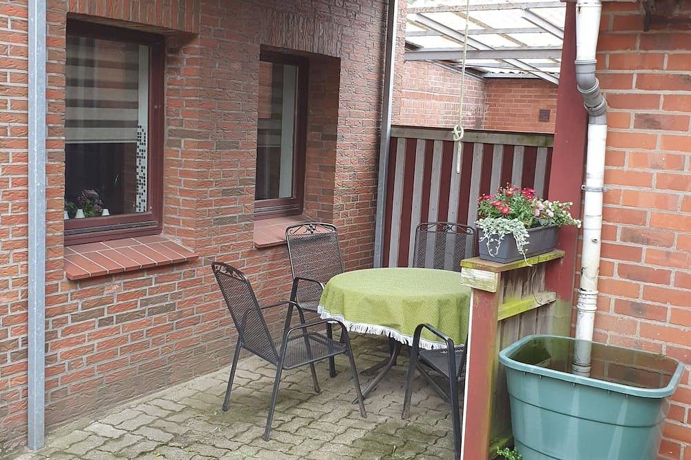 Ganze Wohnung, Warmherzige Ferienwohnung in guter Lage für alles was im Urlaub unternommen wird in Ahrensbök, Ostholstein
