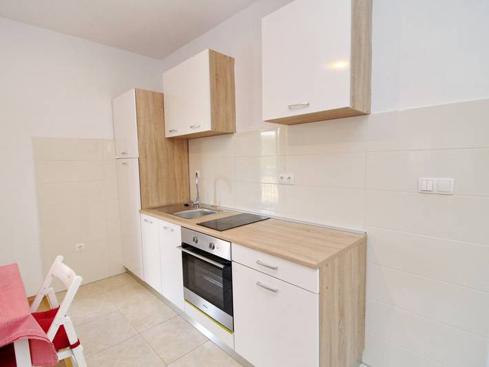 Ganze Wohnung, Apartments Nodilo - One Bedroom Apartment with Balcony and Sea View (Apt 1) in Mljet