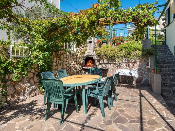 Ferienwohnung für 2 Personen, mit Terrasse und Garten in Pinezici - 4