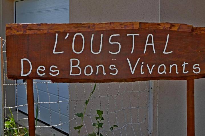 Maison d’hôte pour 2 personnes, avec Terrasse et Jardin à Saint-Cyprien-sur-Dourdou