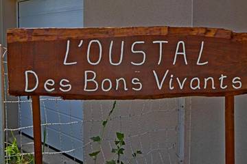 Maison d’hôte pour 2 personnes, avec jardin à Saint-Cyprien-sur-Dourdou