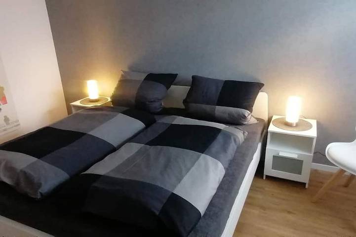 Ferienwohnung für 2 Personen, mit Terrasse und Garten in Reichshof - 2
