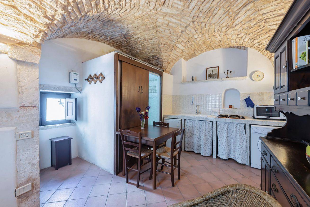Apartamento entero, La Mansarda di Martina by Rentbeat in Martina Franca, Provincia de Taranto