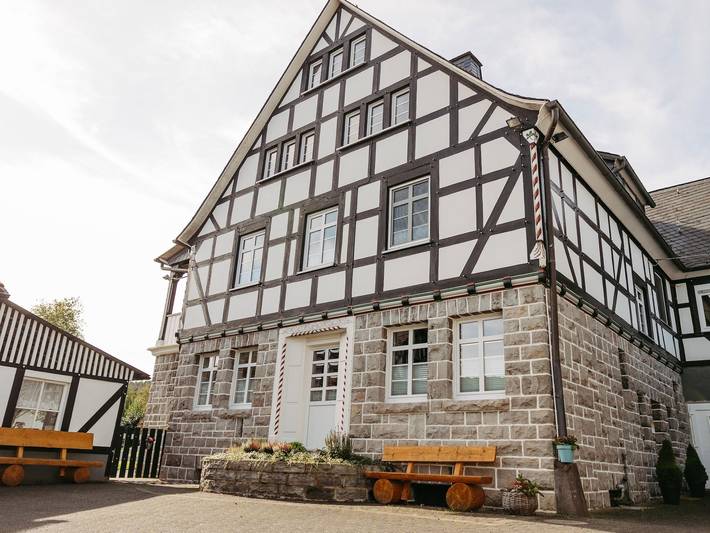 Vakantiewoning voor 8 personen, met tuin in Schmallenberg