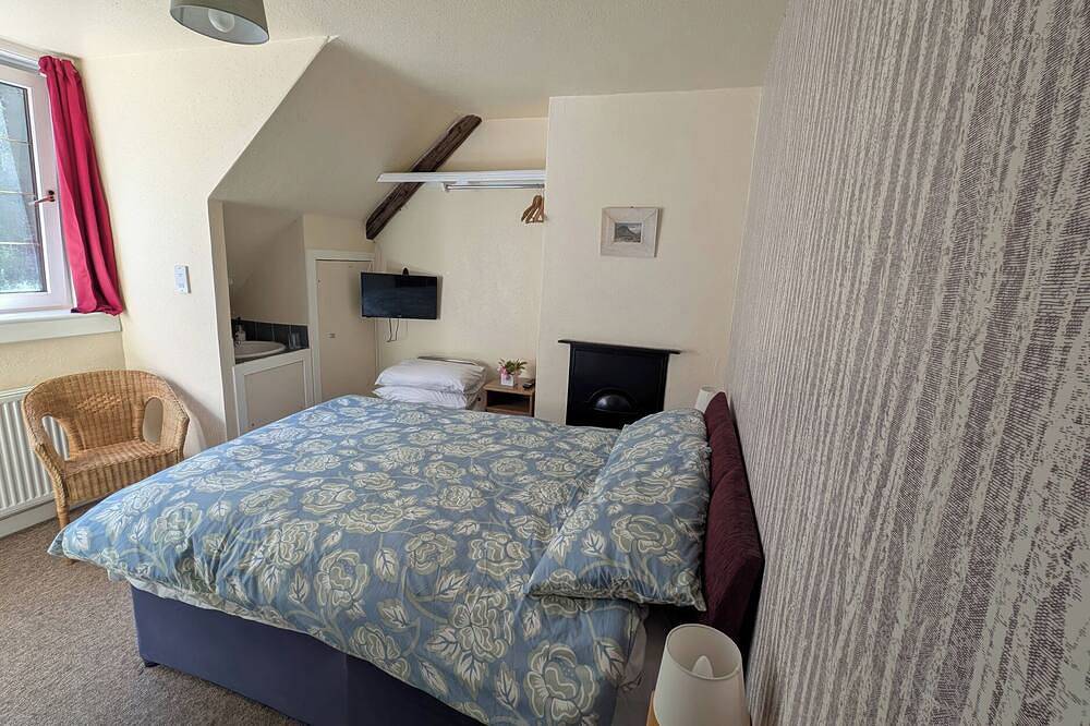 Callart View, family friendly, with open fire in Glencoe in Glencoe, Highlands