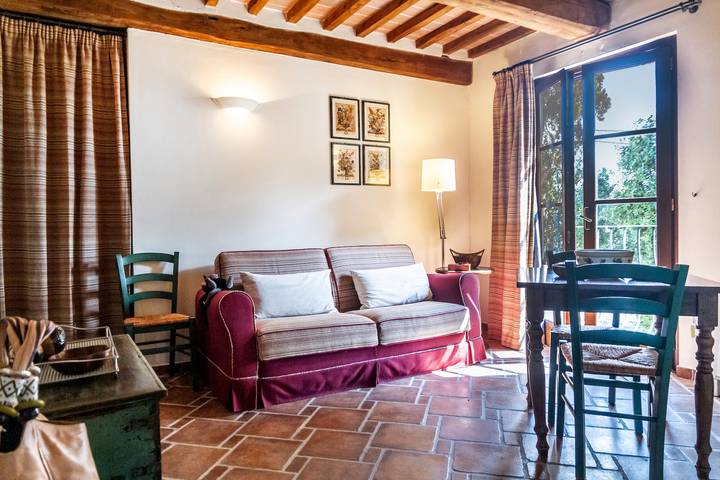 Appartamento per 4 persone, con giardino in Campiglia Marittima