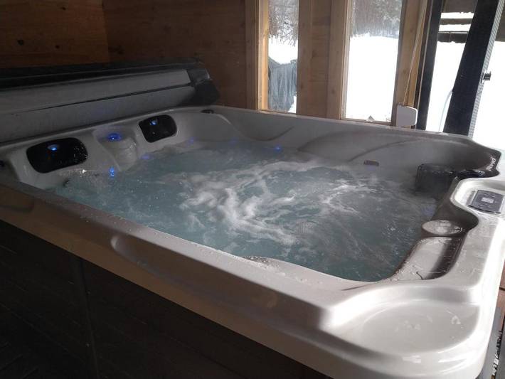 Location de vacances pour 4 personnes, avec sauna et piscine ainsi que jardin et vue à Méolans-Revel - 2