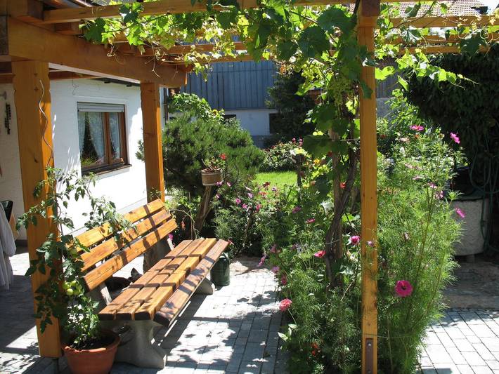 Gîte pour 2 personnes, avec jardin, adapté aux familles dans Rottau - 4
