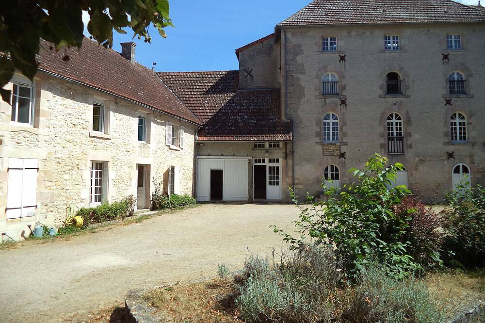Gîte d'étape du moulin de la Gassotte in Saint-Savin, Vienne (France)