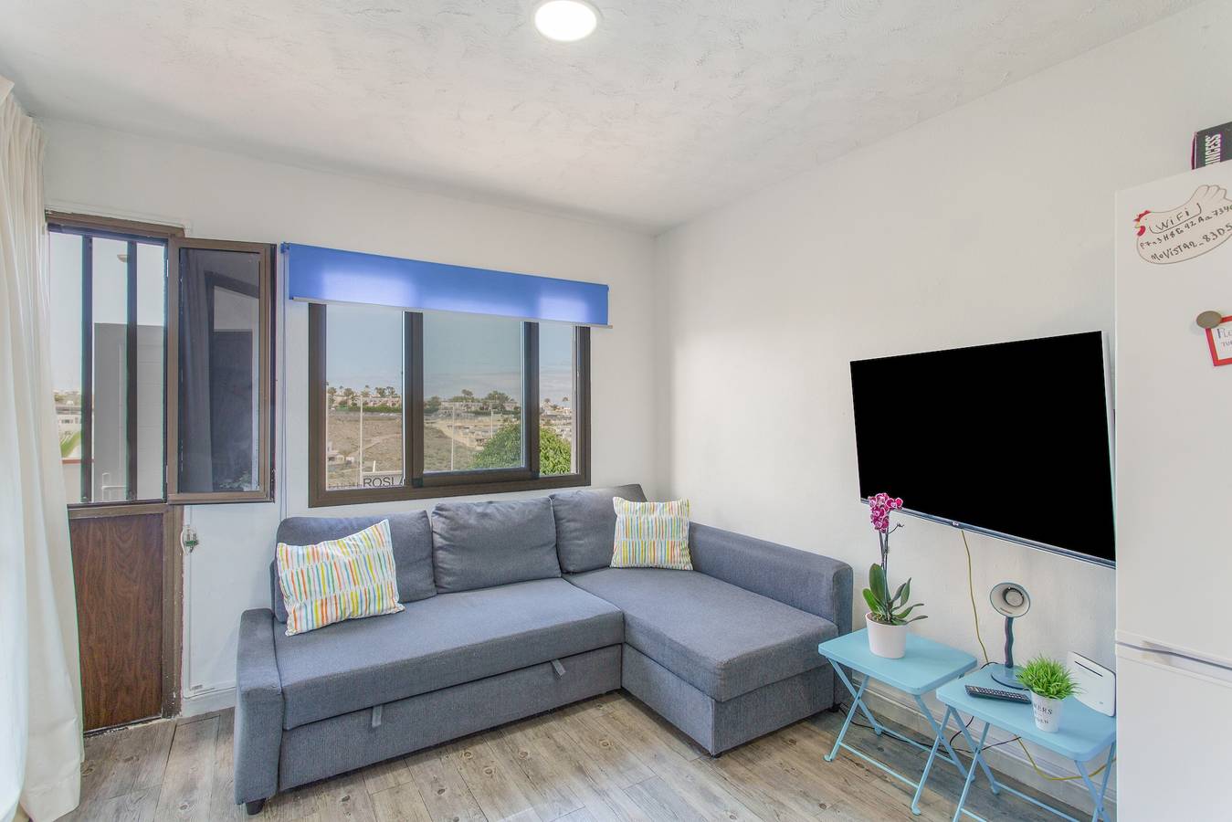 Entire apartment, Vacation Rental "Rainbow Amadores" with Sea Views, Terrace and Wi-Fi in Puerto Rico (Gran Canaria), South Gran Canaria