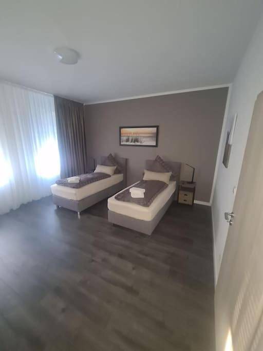 Ferienwohnung für 5 Personen, mit Terrasse und Garten in Bernburg - 2
