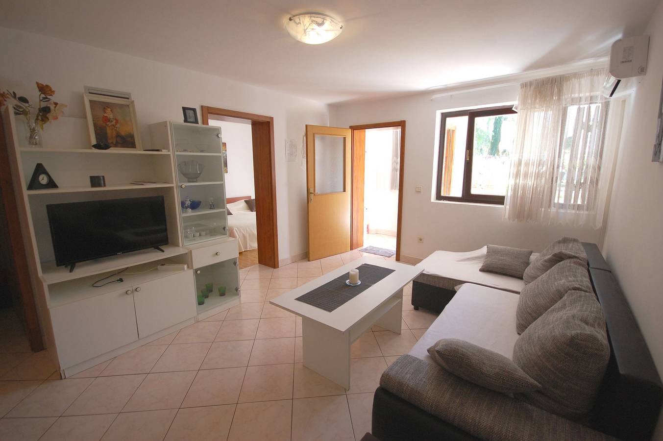 Ganze Wohnung, Ferienwohnung Dajdzic - 1 in Njivice, Krk