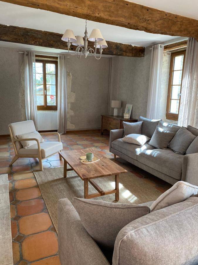 Location de vacances pour 12 personnes, avec vue ainsi que piscine et jardin, animaux acceptés à Solomiac - 2