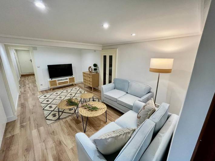 Gîte pour 5 personnes, avec vue et balcon, adapté aux familles dans Elanchove - 4