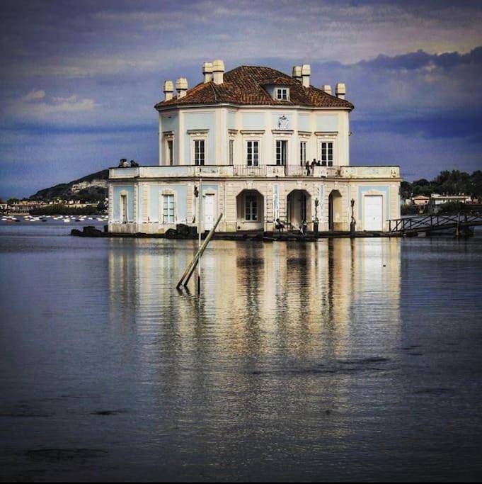 Casa vacanza per 3 persone, con giardino, con animali domestici a Bacoli