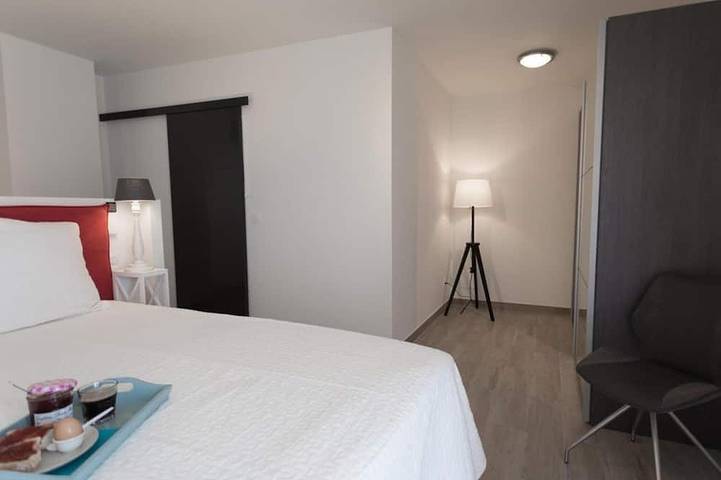 Location de vacances pour 8 personnes, avec jardin à Aigne - 4