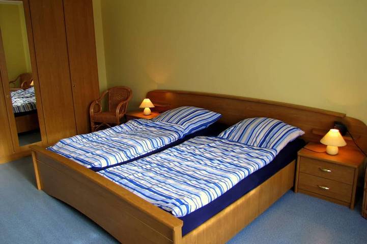Ferienwohnung für 4 Personen, mit Garten in Heede - 2