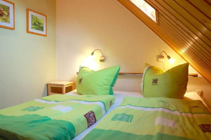 Ferienwohnung für 4 Personen, mit Garten in Crottendorf - 2