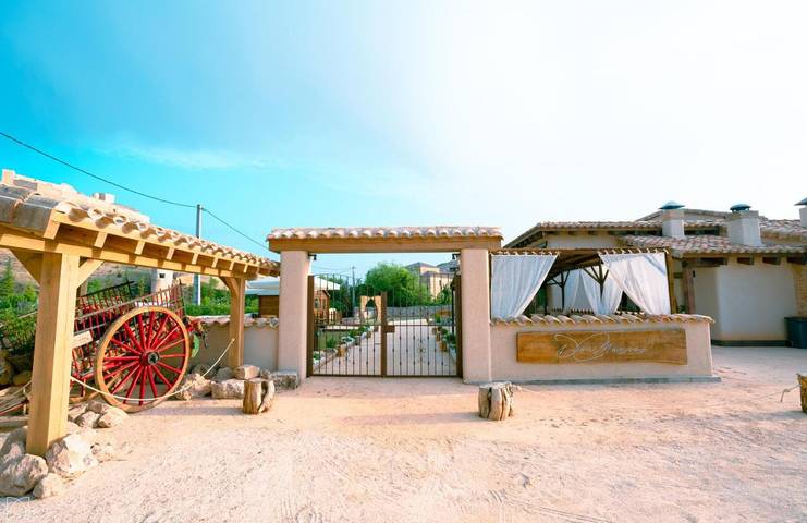 Hôtel pour 2 personnes, avec vue ainsi que piscine et jardin, animaux acceptés à El Burgo de Osma - 2