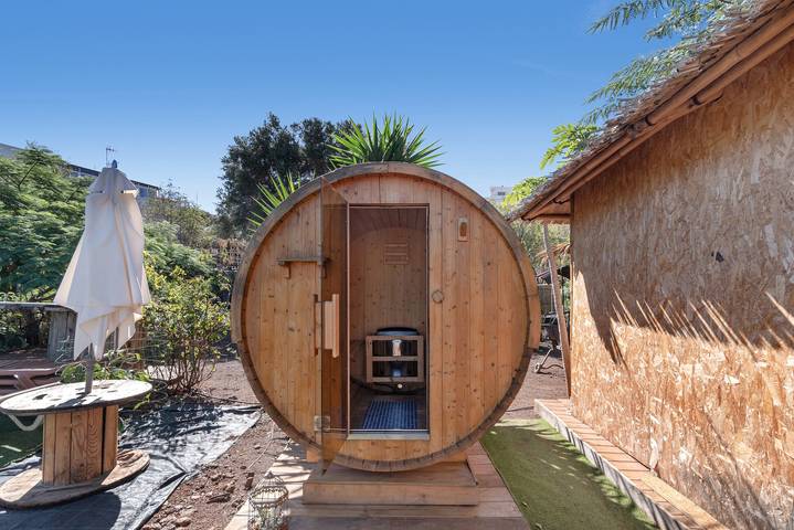 Cabaña de madera para 6 personas, con sauna además de jardín y jacuzzi, Se admiten mascotas en Gran Canaria - 4