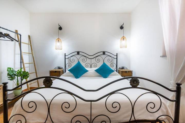 Appartamento per 4 persone, con giardino e panorama nonché terrazza, con animali domestici a Porto Pino