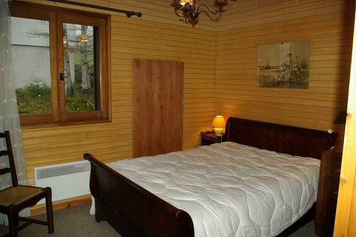 Gîte pour 16 personnes, avec jardin et jacuzzi, animaux acceptés dans Les Monts d'Olmes - 2