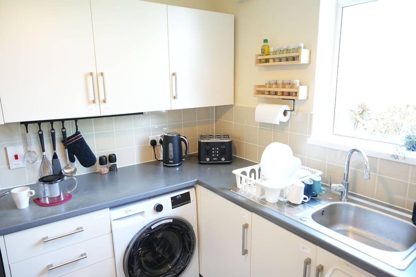Holiday home "3bed house with parking and office" in Nottingham, East Midlands