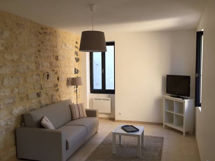 Gîte pour 4 personnes, avec terrasse à Barjac - 2