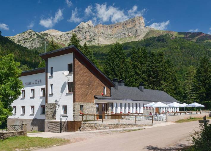 Camping pour 2 personnes, avec Terrasse ainsi que Jardin et Vue