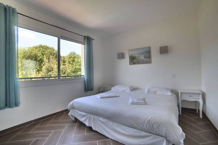 Neues Angebot - Luxusvilla mit Whirlpool und Pool in einer Residenz mit Tennis in Saint-Augustin, Côte de Beauté