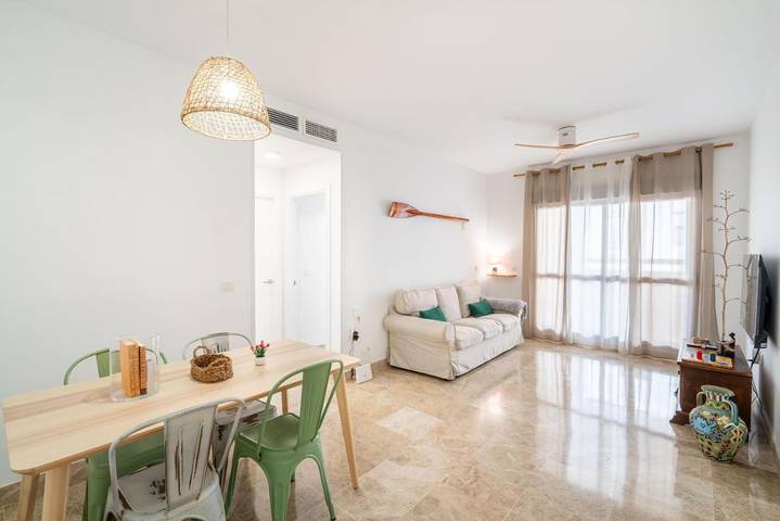 Apartamento de vacaciones para 4 personas, con jardín y piscina - 1