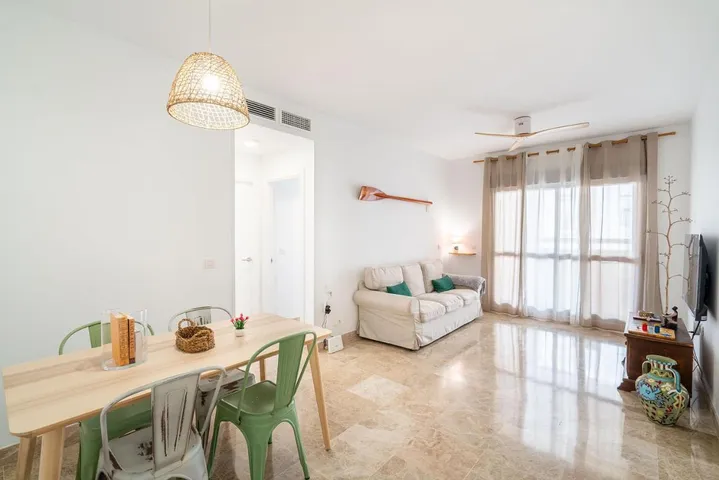 Apartamento de vacaciones para 4 personas, con piscina y jardín - 1