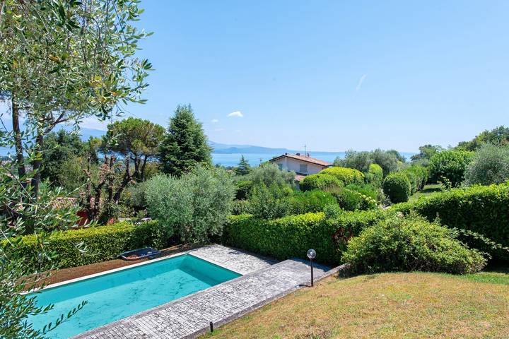 Villa Paradiso San Felice del Benaco in San Felice del Benaco, Prealpi Gardesane
