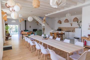 Gîte pour 15 personnes, avec jardin ainsi que terrasse et jacuzzi, animaux acceptés à Campbon