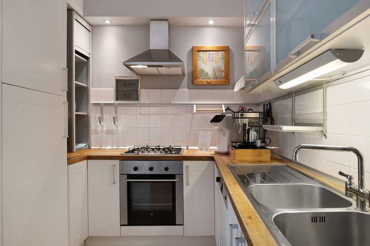 Entire apartment, Apartment 'Vinc Trotti House Of Dj-vu' with Mountain View, Wi-Fi and Air Conditioning in Pergine Valsugana, Valsugana