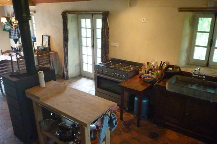 Château pour 8 personnes, avec jardin dans Allier - 2