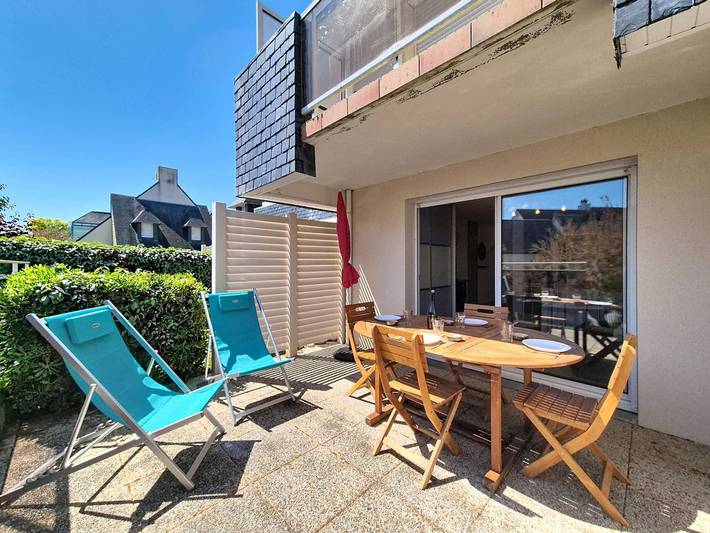 Gîte pour 4 personnes, avec terrasse dans Plage Ty Bihan