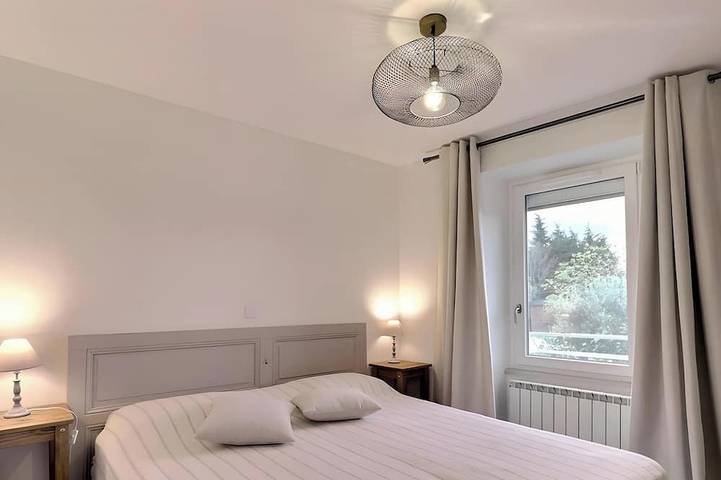 Location de vacances pour 6 personnes, avec Jacuzzi et Jardin à Cheminas - 4