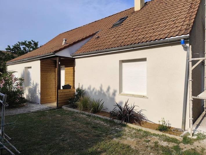 Location de vacances pour 2 personnes, avec piscine ainsi que jardin et vue à Neuville-sur-Sarthe - 2